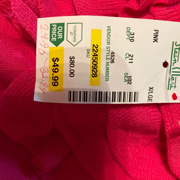 Size says Large but fits like a medium Womens Sara I top New - Picture 4 of 6